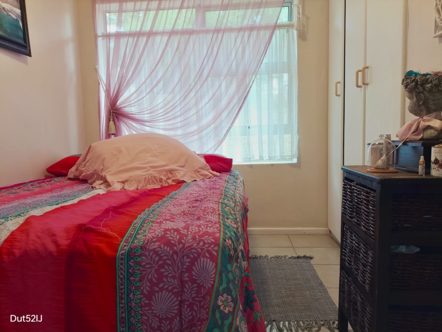 3 Bedroom Property for Sale in Fraaiuitsig Western Cape